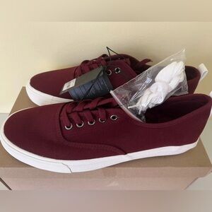 NEW Forever 21 Mens size 10 Burgundy Tie Up Sneakers Tennis Shoes